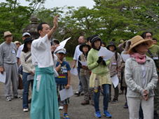 つづら棚田石積み体験